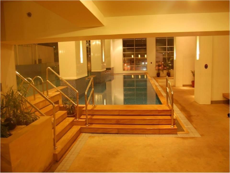 مانيلا Studio Unit Condo At Antel Serenity Suites Makati المظهر الخارجي الصورة